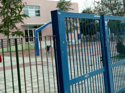 Ζάκυνθος: Ελεύθερος με περιοριστικούς όρ...