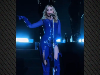 Η Κάιλι Μινόγκ εντυπωσίασε την Αθήνα