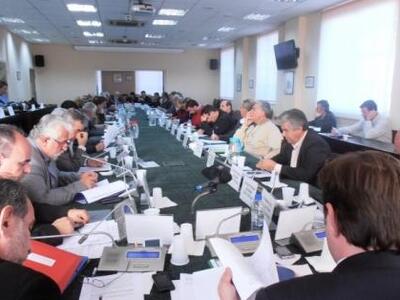 Περιφερειακό Συμβούλιο: Οι επικεφαλής τω...