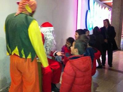 Πάτρα: Η Πατρινή συγγραφέας Άννα Δενδριν...