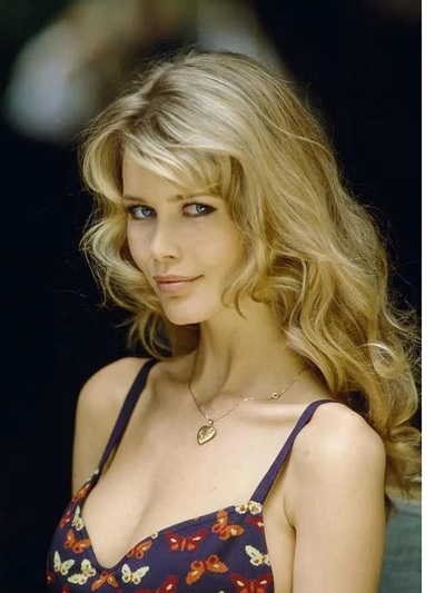 Κλόντια Σίφερ