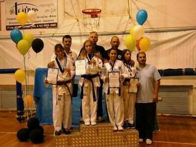 Τέσσερα Πανελλήνια Μετάλλια για τον Α.Σ. ΔΟΞΑ 