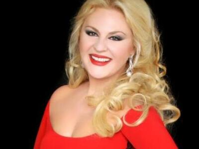 Συγκλονίζει η μάχη τραγουδίστριας με  τον καρκίνο