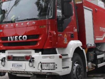 Πάτρα: Σπίθες και καπνός σε κολώνα της Δ...