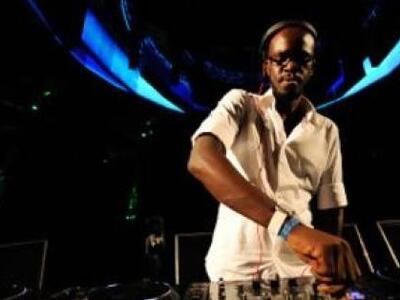 O Nοτιοαφρικανός dj Black Coffee αυτή τη...