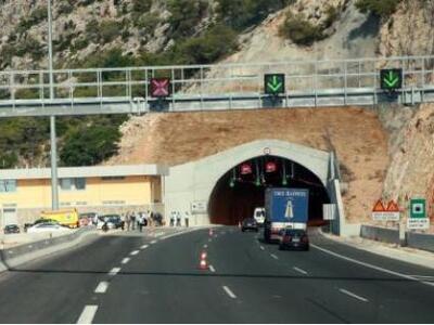 Κακιά Σκάλα: Μετ' εμποδίων η κυκλοφορία ...