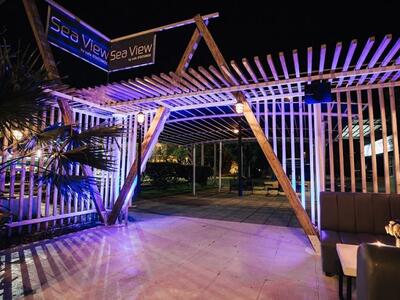 SEA VIEW BY STATHMOS: ΤΟ ΝΕΟ ΜΠΑΡΑΚΙ ΣΤΟ...