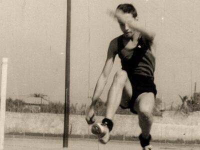 Οκτώβριος 1961 ίπταται σε ημερίδα στίβου...