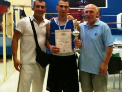 Πυγμαχία: Πρωταθλήτης ο Καραμπέτσος της ...