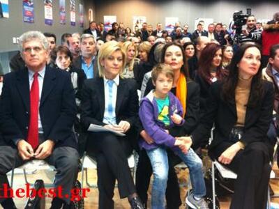 Με Παύλο Χαϊκάλη και Έλενα Κουντουρά στη...