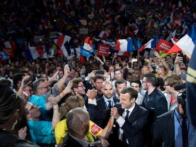 Γαλλικές Εκλογές: Πρώτος τελικά ο Μακρόν...