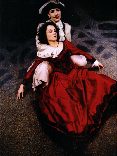 Σκηνή από την "Ψευτουπηρέτρια".