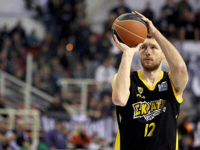 Μπάσκετ: Επέστρεψε και επίσημα στην ΑΕΚ ...