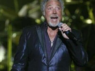 Κύπρος: Ο σάλος για τη συναυλία του Τom ...