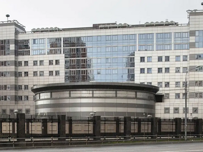  Telegraph: Η σκιά των κατασκόπων του Πο...