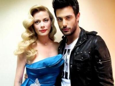 Η χήρα του Άντη Χατζηκωστή σχεδίασε το φ...