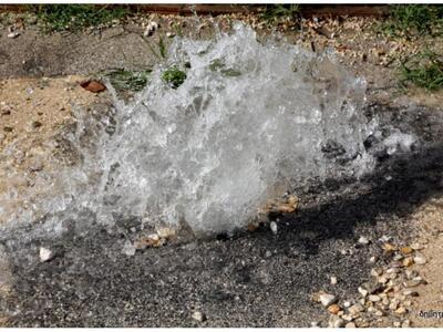 Πάτρα: Τρέχει το νερό εδώ και μέρες στην...