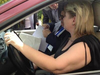 Η σύζυγος του Ν. Μιχαλολιάκου μπήκε στη ...