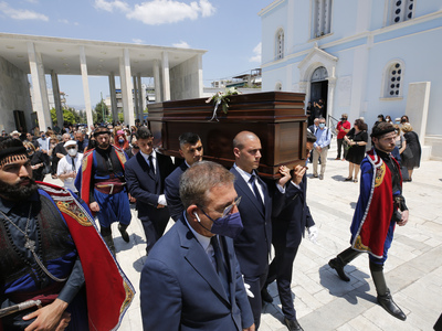 ΑΛΕΞΑΝΔΡΟΣ ΒΛΑΧΟΣ AΠΕ-ΜΠΕ