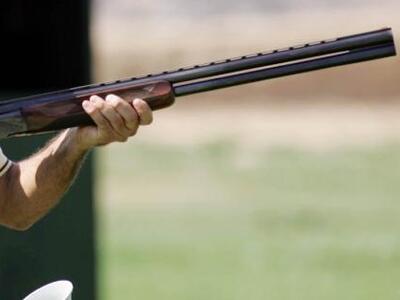 9χρονη σκότωσε τον εκπαιδευτή της με Ούζ...