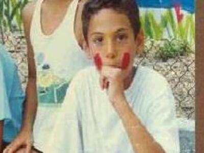 Το αγοράκι της φωτογραφίας είναι γιος λα...