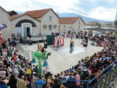 Έναρξη χαράς και δημιουργίας στην πρώτη Καρναβαλούπολη στα Παλαιά Σφαγεία -ΦΩΤΟ Έναρξη χαράς και δημιουργίας στην πρώτη Καρναβαλούπολη στα Παλαιά Σφαγεία -ΦΩΤΟ