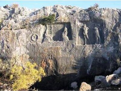 Αιτωλοακαρνανία: Λαθρανασκαφές στο «Καστ...