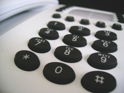 20.000.000 € για κλήσεις σε 090 σε υπουργείο