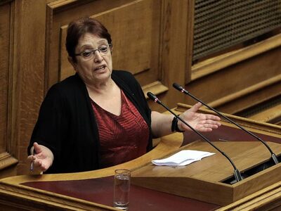 Πρόταση δυσπιστίας - Αλ. Παπαρήγα: Το πρ...