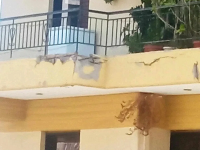 Νέο περιστατικό πτώσης σοβάδων στην Πάτρα