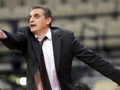 "Έκλεισε" Πεδουλάκη για δύο χρ...