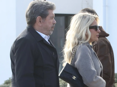 Κηδεία Γιώργου Παπαδάκη: Ελένη Μενεγάκη ...