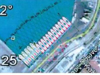 φωτό από εφημερίδα "Κόσμος"