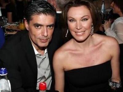 Πιο ερωτευμένοι από ποτέ! Νίκος και Τατι...