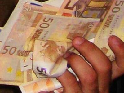 Αντί για έντυπα, τυπογράφος τύπωνε χιλιά...