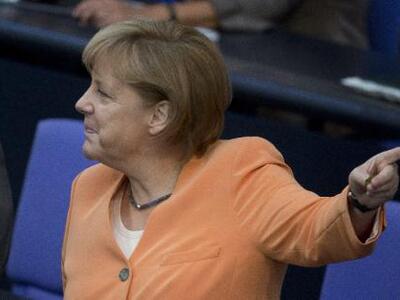 Η Μέρκελ στο σούπερ μάρκετ - ΦΩΤΟ