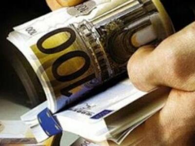 «Φρένο» σε κατασχέσεις καταθέσεων επιδιώ...