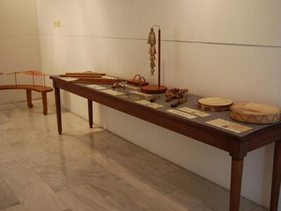 Αρχαία μουσικά όργανα απο το Κατάκολο στ...