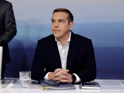 ΣΥΡΙΖΑ: Άτυπο debate με τον Κυριάκο Μητσ...