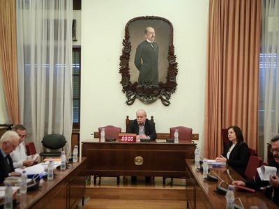 ΕΚΤΑΚΤΟ! Στον ΣΥΡΙΖΑ οι έξι βουλευτές πο...