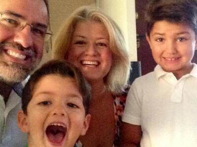 Έγινε μπαμπάς μιας όμορφης κόρης  ο Βασί...