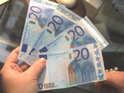 Πάτρα: Επαναλειτουργούν τα γραφεία της Έ...