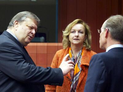 Συνέρχεται αύριο το Eurogroup και στη συ...