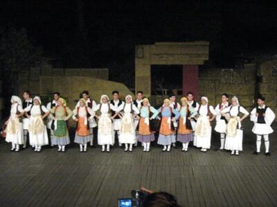 Ξεκινάει την Παρασκευή η νέα χορευτική χ...