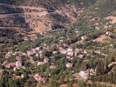 Αροανία Καλαβρύτων: Οι νέοι αφήνουν την ...