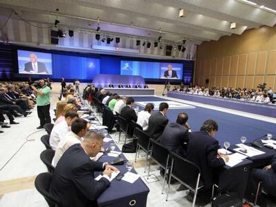 "Πυρά" από την αντιπολίτευση γ...