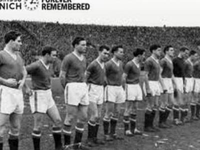 Μάντσεστερ Γιουνάιτεντ: Το σταματημένο ρ...