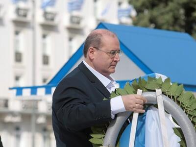 Δυσφορία Τσίπρα για τις δηλώσεις Φίλη π...