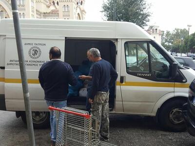 Πάτρα: Οικονομικά αδύναμοι πολίτες προμη...