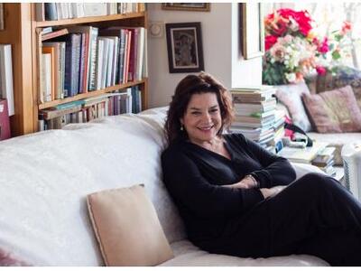 ''Στη σχέση μητέρας και κόρης παίζεται έ...